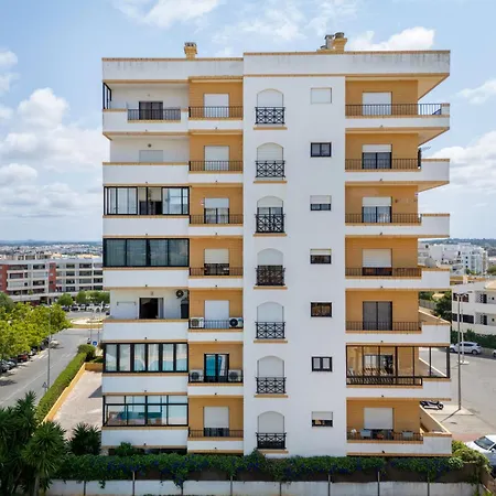 شقة Vilarosa - Casa Brasil By Interhome *